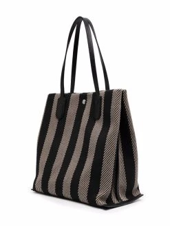 Longchamp Prix De Lancement Sac porté épaule Essential Stripes sacs cabas femme 9 Longchamp sac porté épaule Essential Stripes