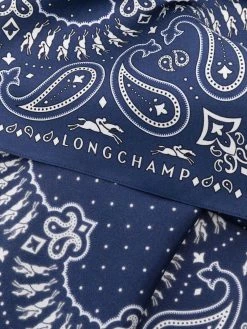 Longchamp Un Tarif Préférentiel Foulard en soie à motif cachemire Écharpes femme 9 Longchamp foulard en soie à motif cachemire